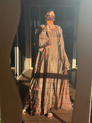 RN-05 - Rang-e-Nayaab - Grusha khurana Label