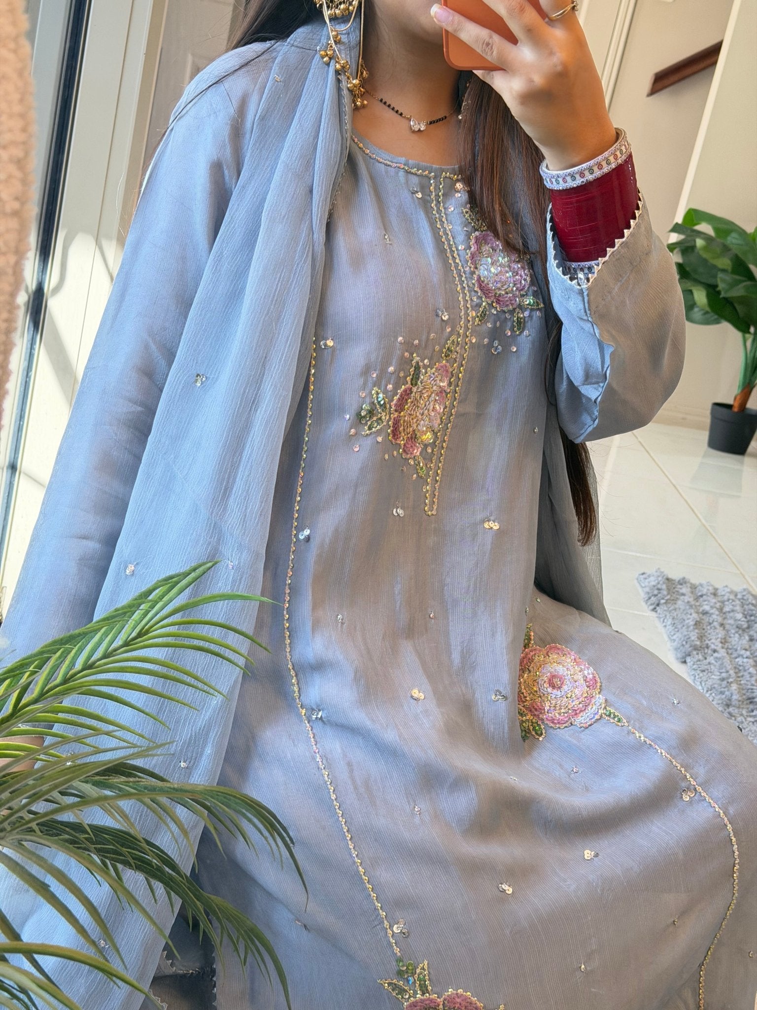 SN-04 - Sham-e-Noor - Grusha khurana Label