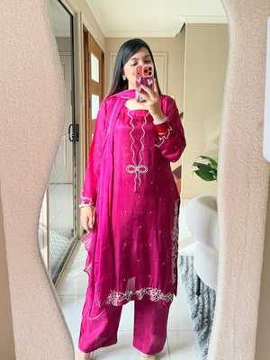 SN-07 - Sham-e-Noor - Grusha khurana Label