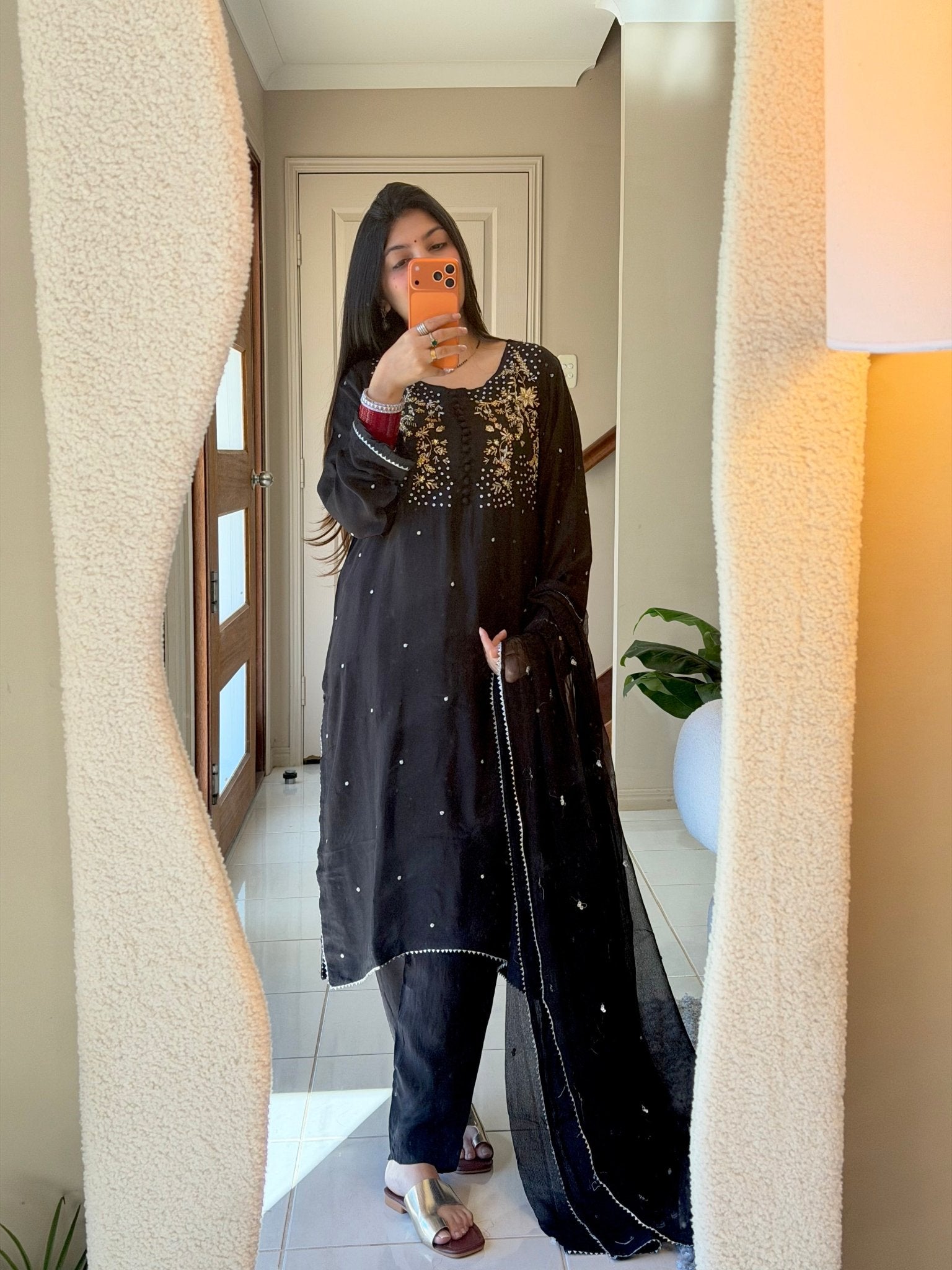 SN-02 - Sham-e-Noor - Grusha khurana Label