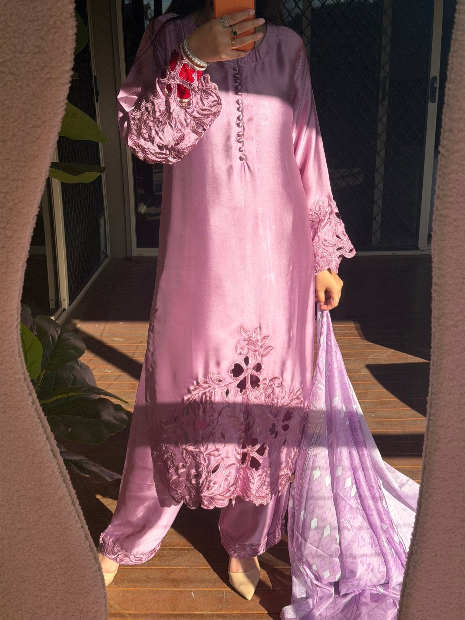 RN-03 - Rang-e-Nayaab - Grusha khurana Label