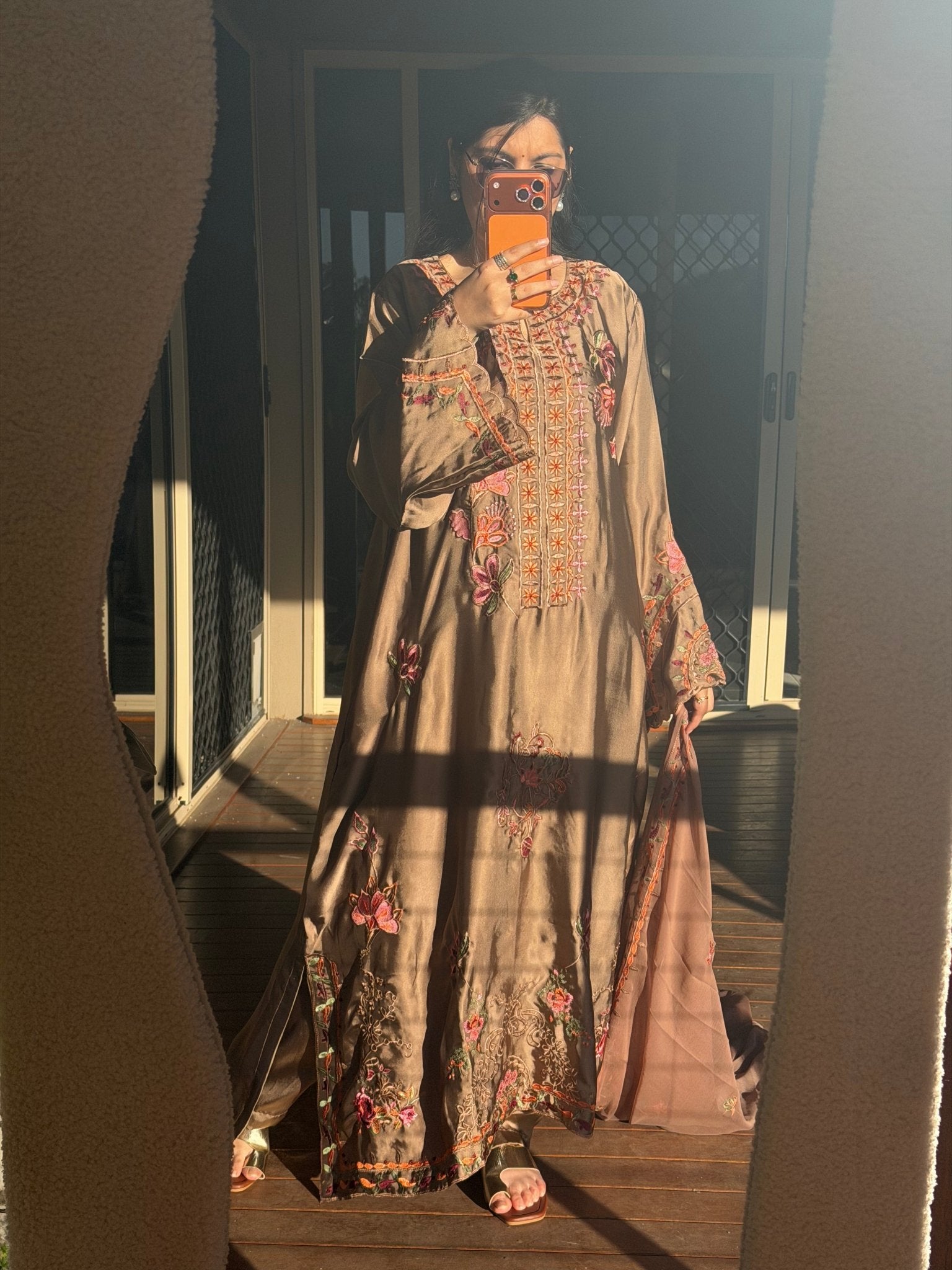 RN-05 - Rang-e-Nayaab - Grusha khurana Label
